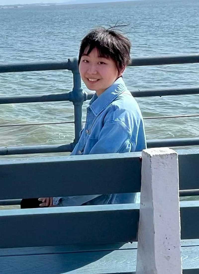 从南京到好莱坞：用幽默书写被忽略的女性故事——青年编剧俞捷的创作之路(图1)