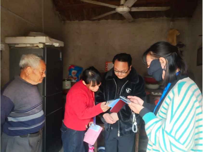 颍上县杨湖镇人口抽样调查首日开局稳 精准摸排夯实决策根基(图1)